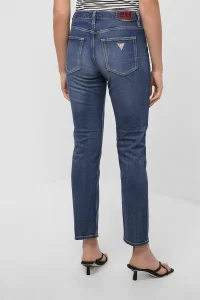 Джинсы Guess: стиль, качество и история легендарного бренда
